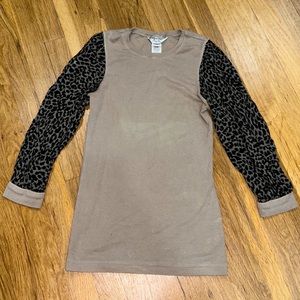 Hard Tail Forever Brown Leopard Sleeve Long Sleeve Top Size S